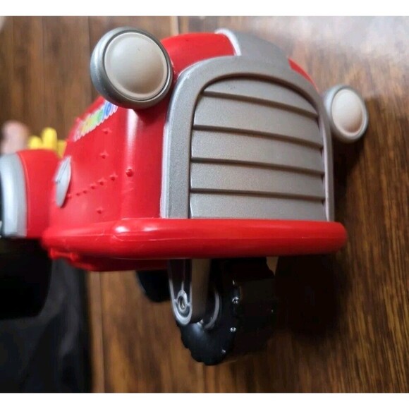 Cocomelon Toy Lot House, Tractor With Sound, 5 Figures & Toy Toilet Bundle 8pcs - Picture 11 of 16